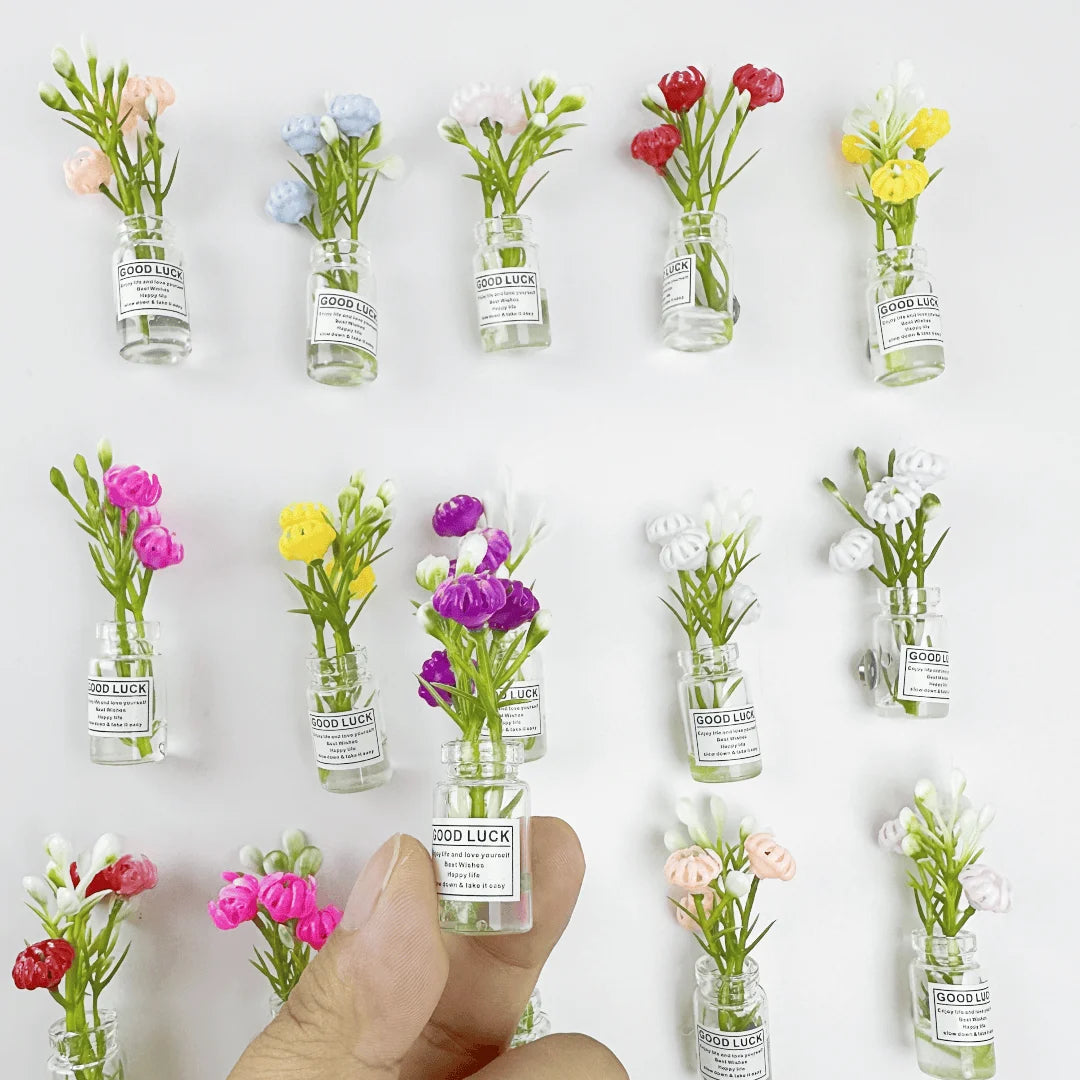 8pcs Mini Small Vase Magnets Cute Mini Refrigerator Magnets 3D Vase Fun Refrigerator Accessories Kitchen Decoration Holiday Gift