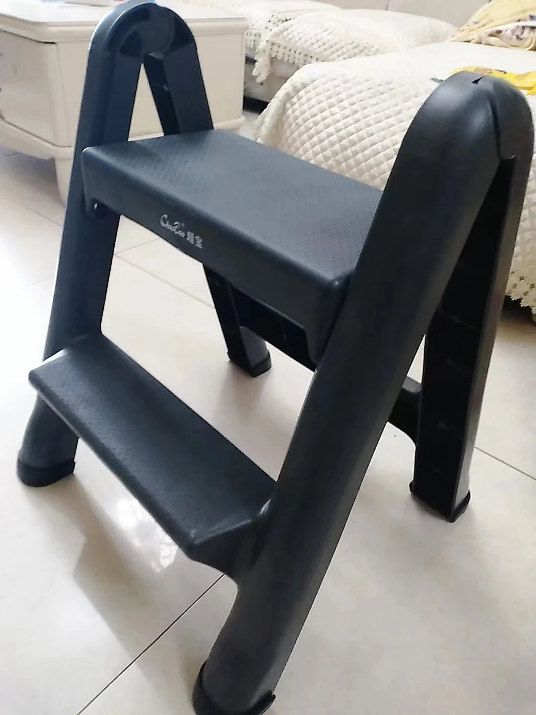 Plastic Folding Ladder,2 Step,Easy to Store for Household,Kitchen Bedroom Use,Shopping Mall,Stairs,Attic,Sturdy 200KG