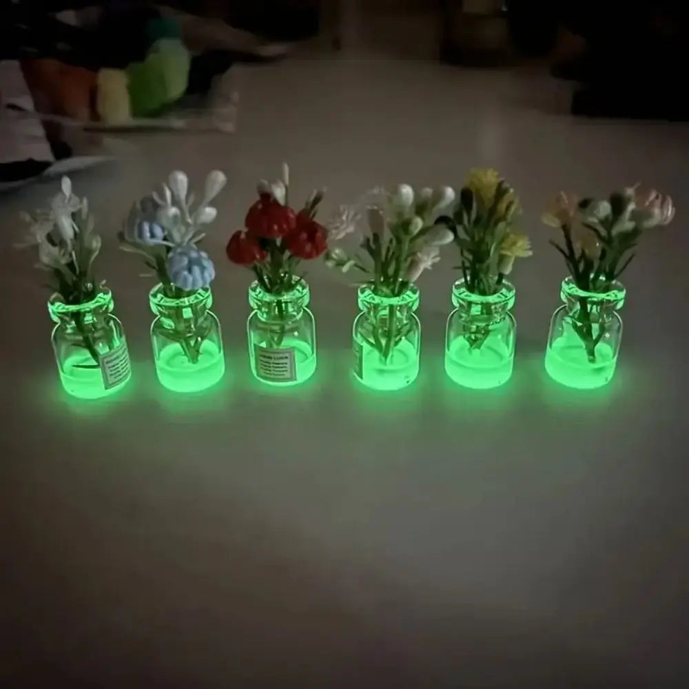 8Pcs Creative Mini Vase Magnets Handmade 3D Vase Refrigerator Magnets Decorative Luminous Small Vase Magnets Office Decoration