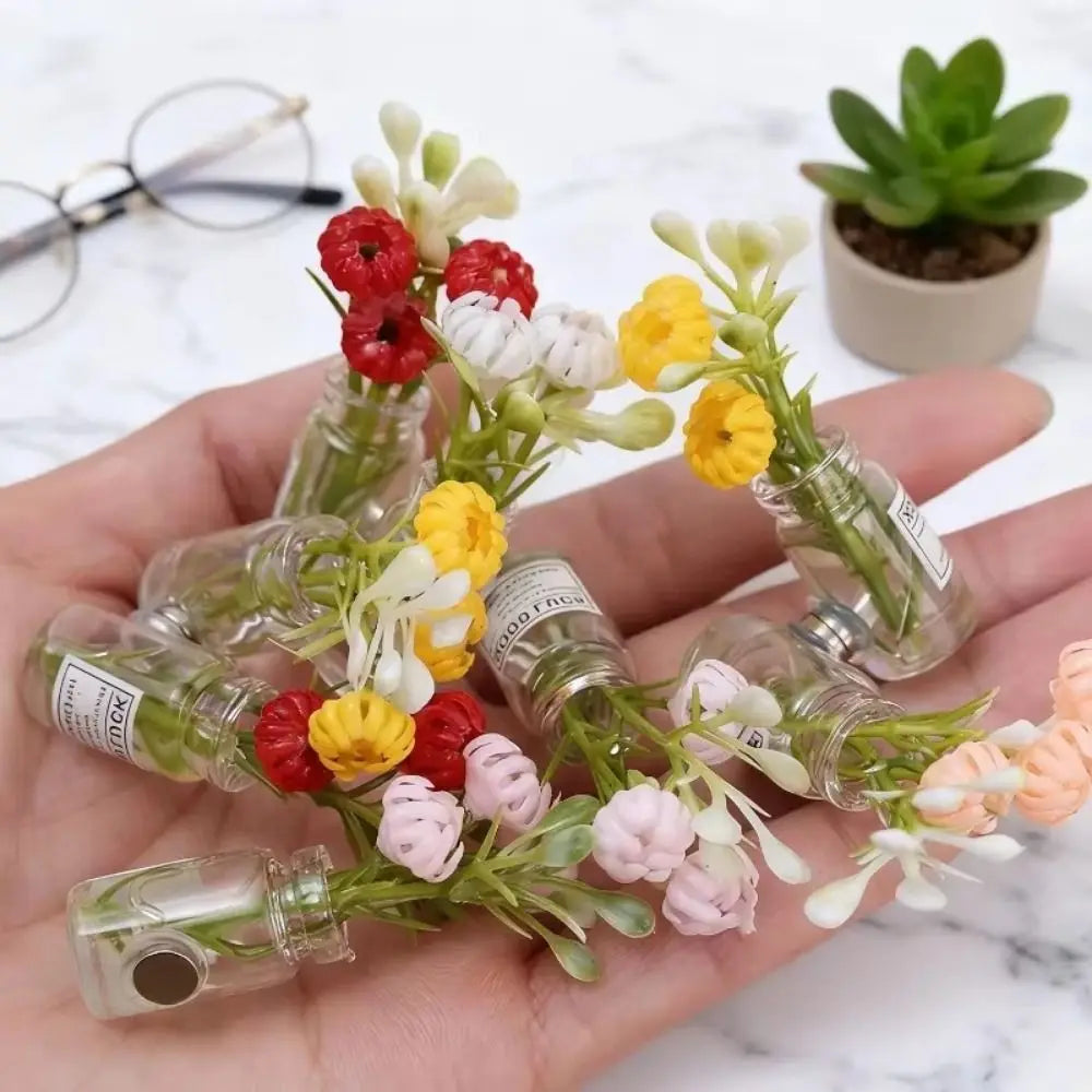 8Pcs Creative Mini Vase Magnets Handmade 3D Vase Refrigerator Magnets Decorative Luminous Small Vase Magnets Office Decoration