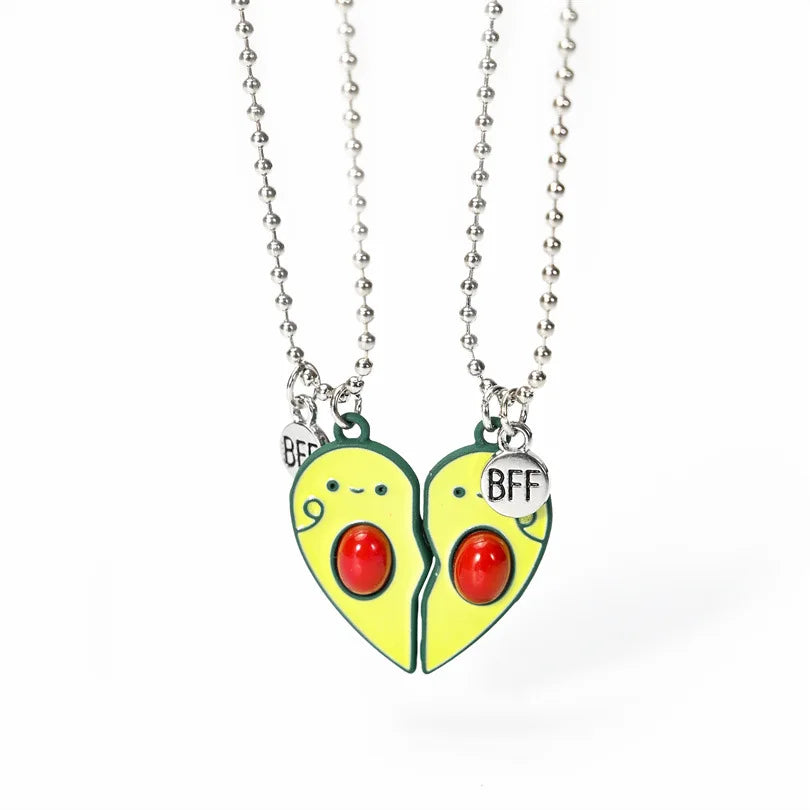 2Pcs/Set Cute Cat Pendant Necklace For Friend With BFF Letter Fashion Magnetic Adjustable Heart Shaped Necklace Jewelry Gift