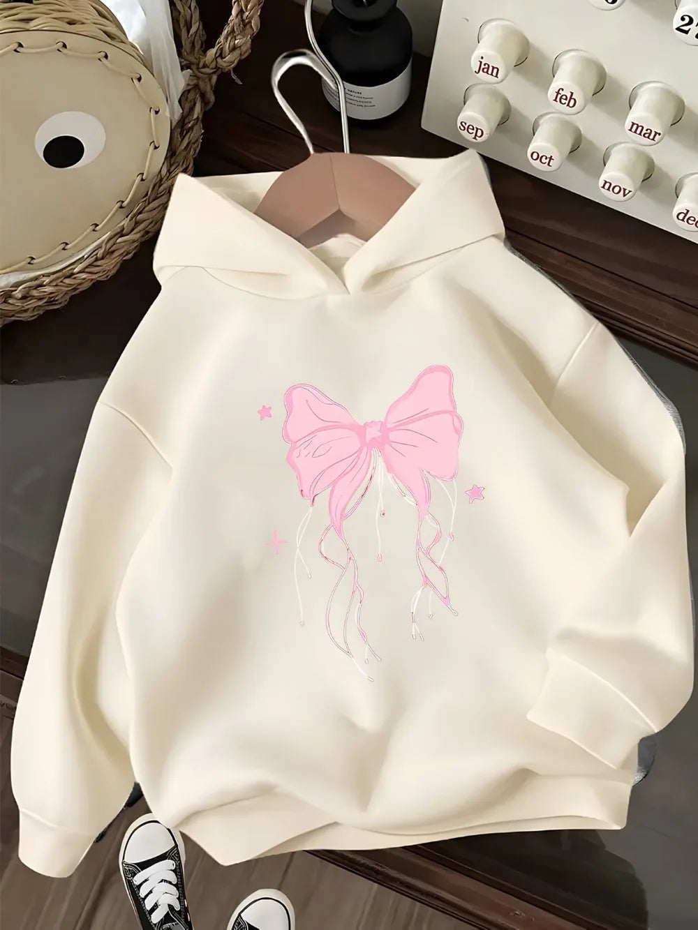Girls Hooded Sweatshirt  American Bow Pattern Loose Pullover Fun Print Design for Girls Casual Long Sleeve Pullover with Pockets