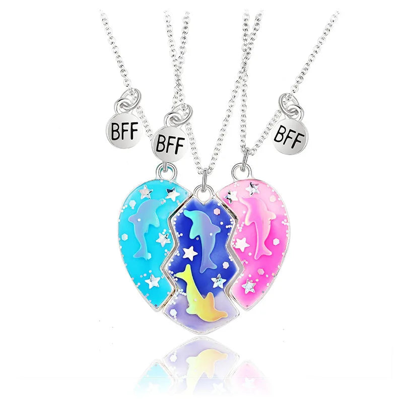 2Pcs/Set Cute Cat Pendant Necklace For Friend With BFF Letter Fashion Magnetic Adjustable Heart Shaped Necklace Jewelry Gift