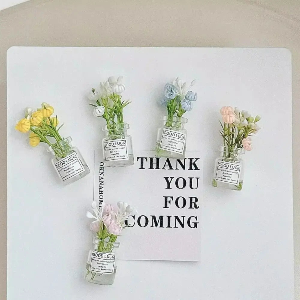 8Pcs Creative Mini Vase Magnets Handmade 3D Vase Refrigerator Magnets Decorative Luminous Small Vase Magnets Office Decoration