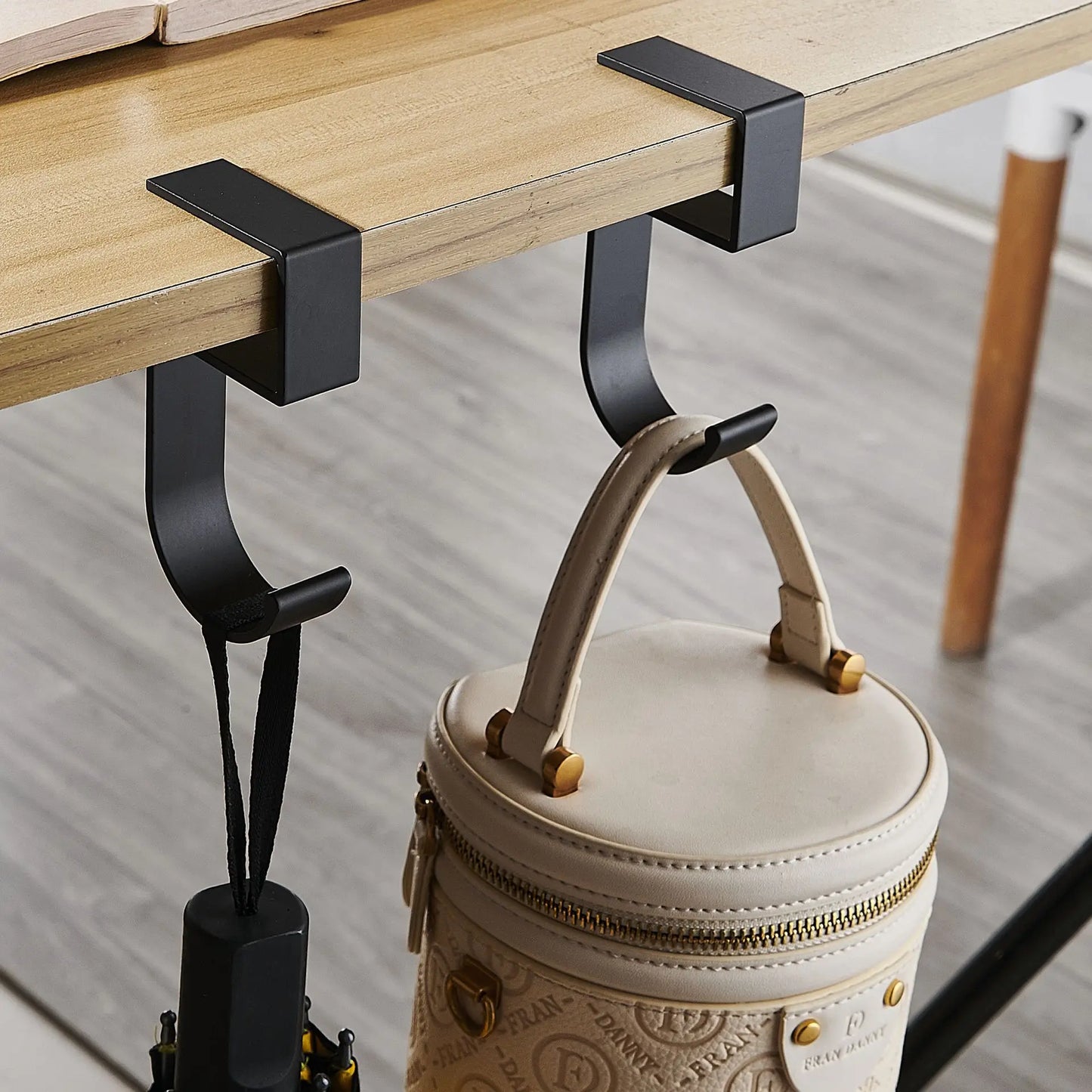 Desk Bag Hanger Portable Bag Hanger School Office Desk Edge Bag Hook Desktop Backpack Hanger Punch Free Desk Side Handbag Rack