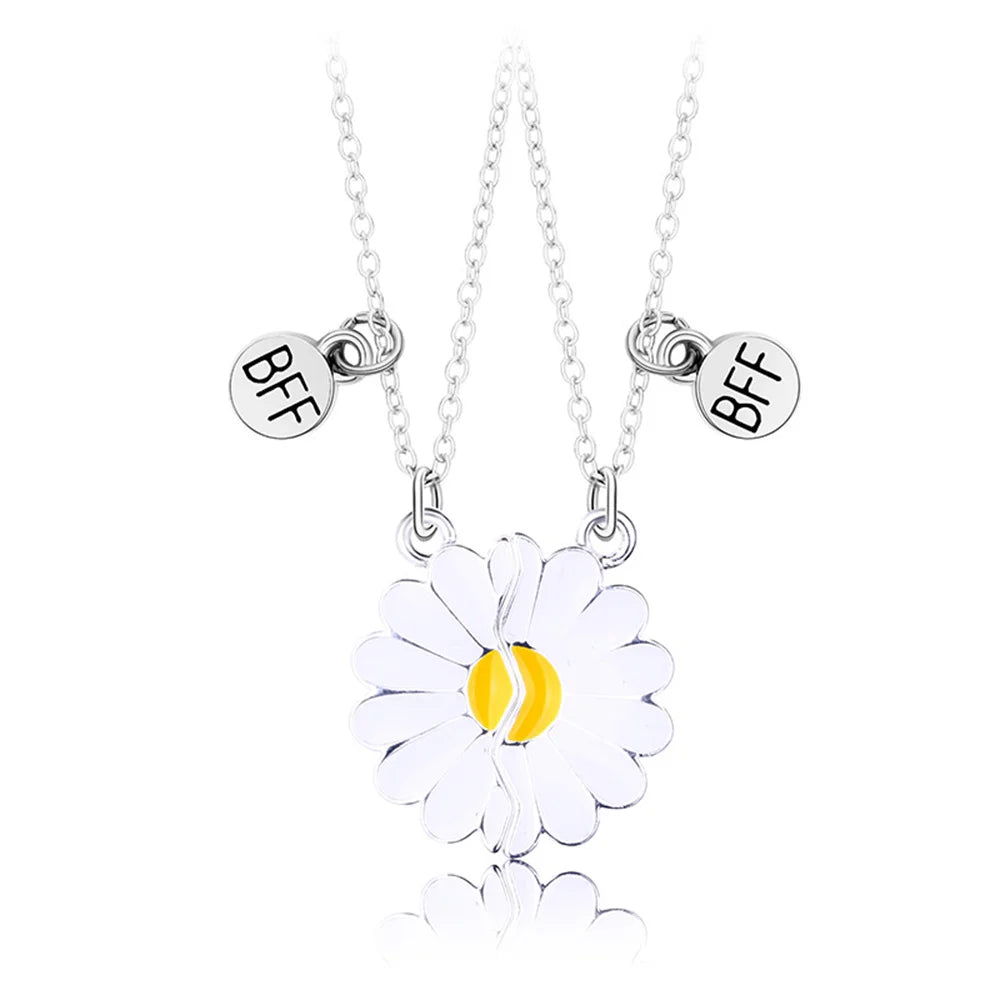 2Pcs/Set Cute Cat Pendant Necklace For Friend With BFF Letter Fashion Magnetic Adjustable Heart Shaped Necklace Jewelry Gift