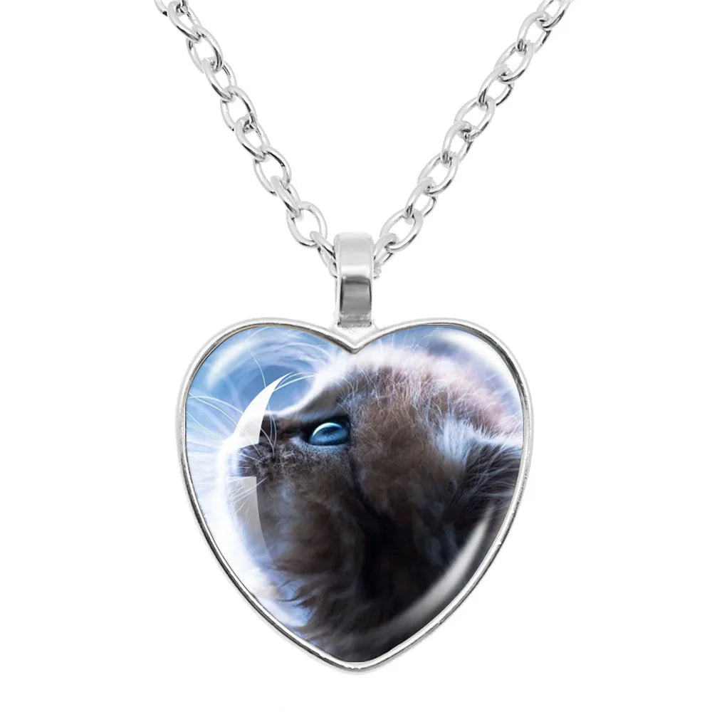 Fashion Accessories Cute Cats Patten Heart Shaped Glass Pendant Necklace Cute Animal Alloy Necklace Charms Jewelry Gifts