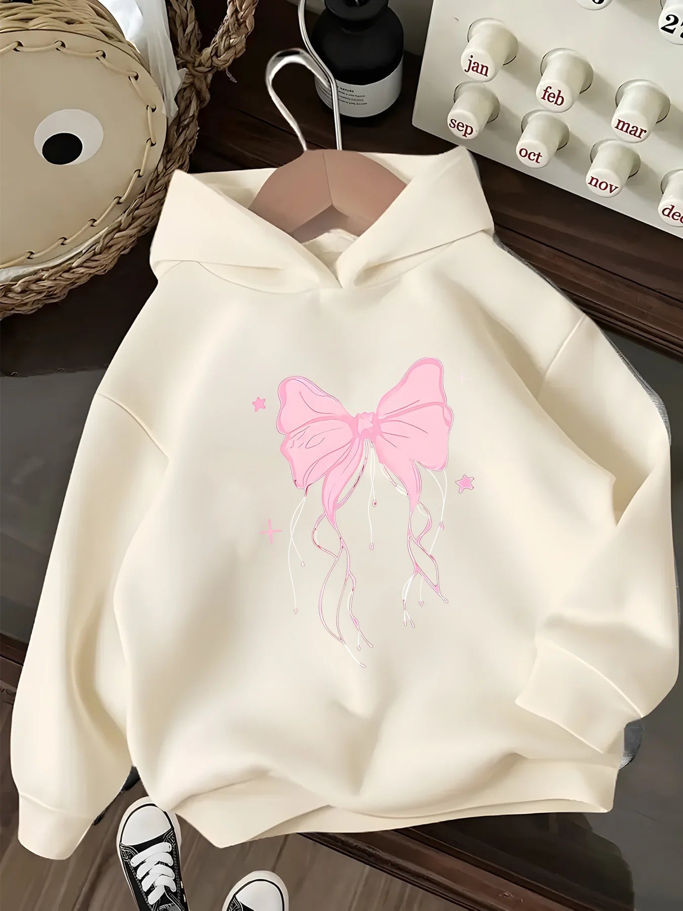 Girls Hooded Sweatshirt  American Bow Pattern Loose Pullover Fun Print Design for Girls Casual Long Sleeve Pullover with Pockets