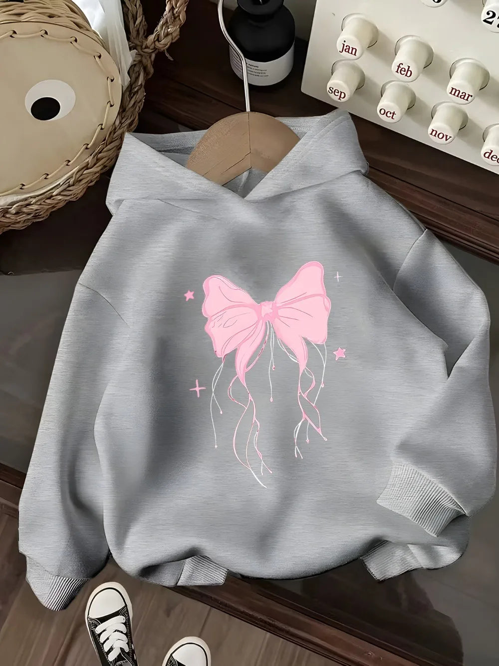 Girls Hooded Sweatshirt  American Bow Pattern Loose Pullover Fun Print Design for Girls Casual Long Sleeve Pullover with Pockets