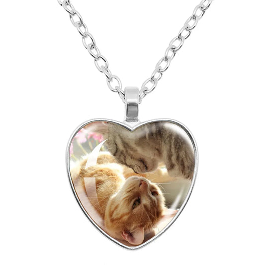 Fashion Accessories Cute Cats Patten Heart Shaped Glass Pendant Necklace Cute Animal Alloy Necklace Charms Jewelry Gifts