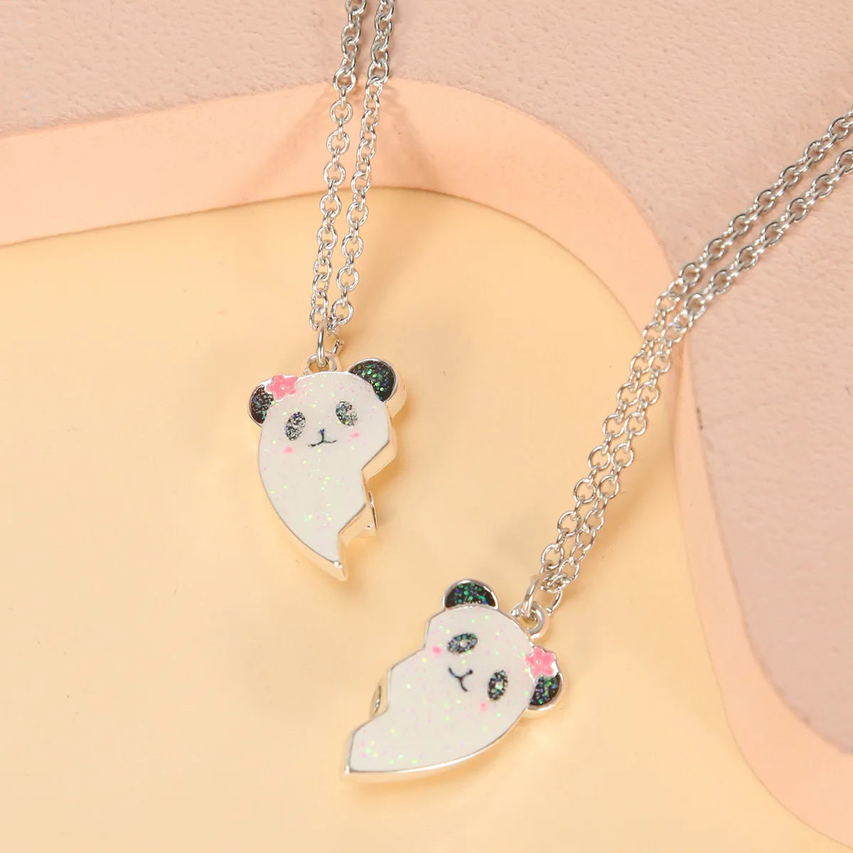 2Pcs/Set Cute Cat Pendant Necklace For Friend With BFF Letter Fashion Magnetic Adjustable Heart Shaped Necklace Jewelry Gift
